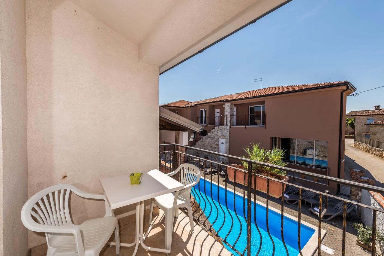 Villa Valtrazza Tar-Vabriga ภายนอก รูปภาพ