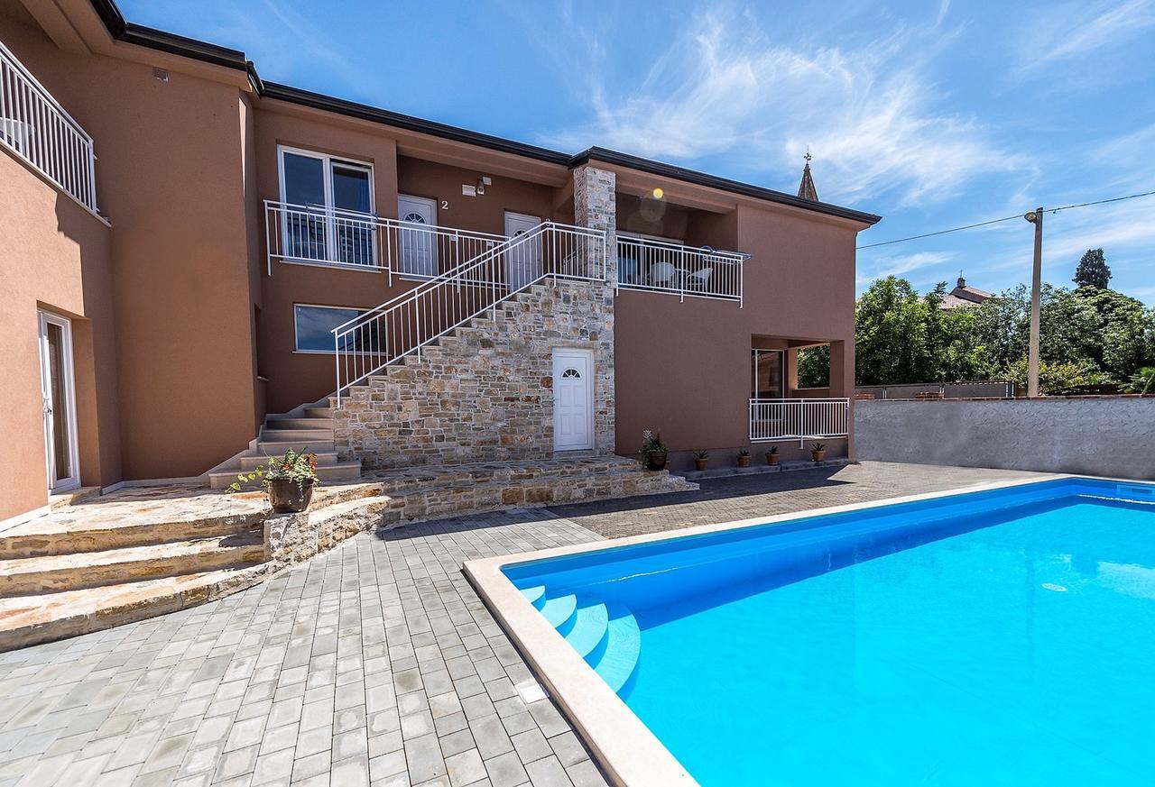 Villa Valtrazza Tar-Vabriga ภายนอก รูปภาพ