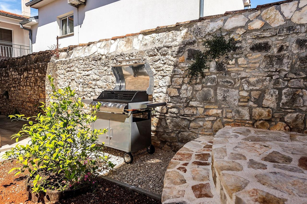Villa Valtrazza Tar-Vabriga ภายนอก รูปภาพ
