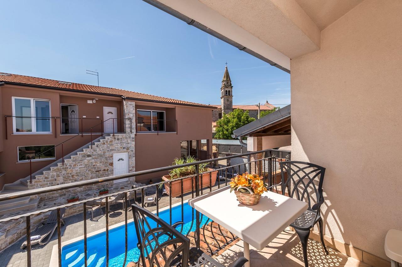 Villa Valtrazza Tar-Vabriga ภายนอก รูปภาพ