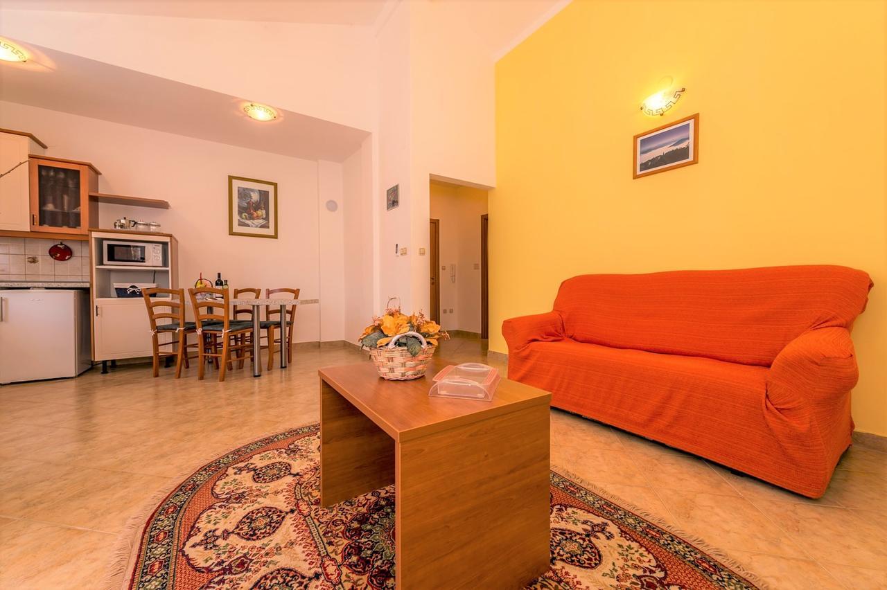 Villa Valtrazza Tar-Vabriga ห้อง รูปภาพ